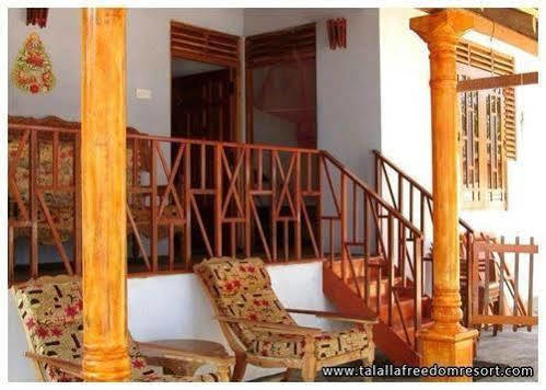 Freedom Resort Talalla South Esterno foto